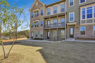 2517 Painted Buckeye SE, Smyrna, GA 30080 - Photo 2