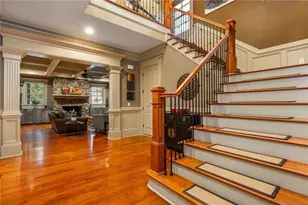 1098 Wimberly Rd NE, Atlanta, GA 30319 - Photo 4