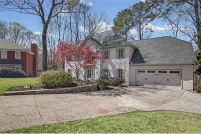 3373 Lake Crest Lane NE, Roswell, GA 30075 - Photo 8