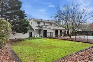 141 Lake Somerset Crest NW, Marietta, GA 30064 - Photo 10