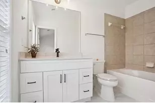 1386 Thornborough Dr, Alpharetta, GA 30004 - Photo 4