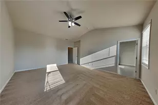 2212 Black Pebble Cir, Buford, GA 30519 - Photo 6