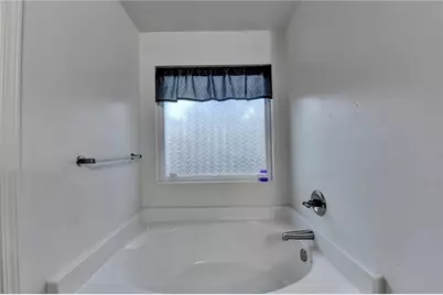 129 Meadow Brook Lane, Commerce, GA 30530 - Photo 12