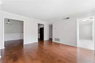 1414 Huntingdon Chase, Sandy Springs, GA 30350 - Photo 4