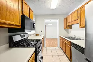 1702 Country Park Dr SE, Smyrna, GA 30080 - Photo 16