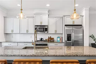 1261 Linden Ct NE, Atlanta, GA 30329 - Photo 10