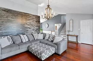 370 Emerald Green Ct, Atlanta, GA 30349 - Photo 2