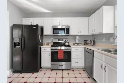 370 Emerald Green Court, Atlanta, GA 30349 - Photo 10