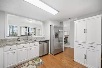 7750 Roswell Road #9B, Sandy Springs, GA 30350 - Photo 24