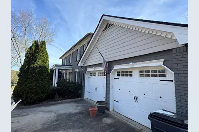 2282 Westridge Dr, Snellville, GA 30078 - Photo 2