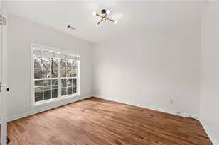 3736 Castle View Ct, Suwanee, GA 30024 - Photo 6