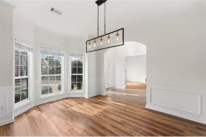 3736 Castle View Court, Suwanee, GA 30024 - Photo 10