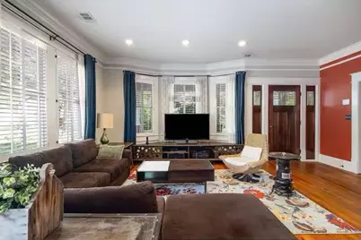6 White Street NW, Atlanta, GA 30318 - Photo 2