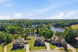 604 Augusta Dr, Fairburn, GA 30213 - Photo 6