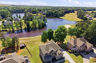 604 Augusta Dr, Fairburn, GA 30213 - Photo 4