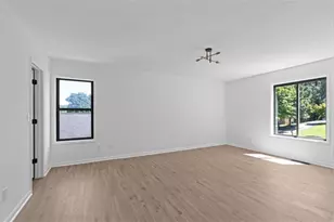 5111 Manitou Way, Stone Mountain, GA 30087 - Photo 10