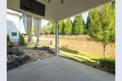 1130 Pennington View Lane, Alpharetta, GA 30004 - Photo 6