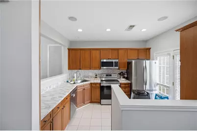 2040 Hoods Fort Circle NW #18, Kennesaw, GA 30144 - Photo 2