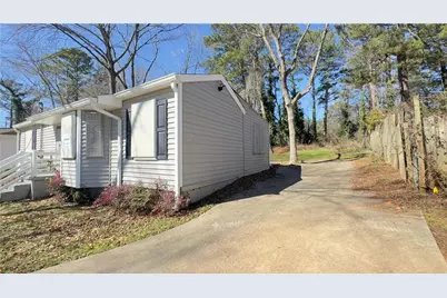 4262 Lindsey Drive, Decatur, GA 30035 - Photo 4