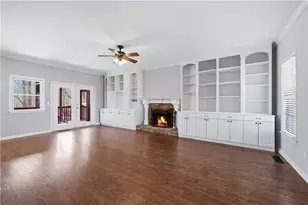 1040 Smithwyck Dr, Canton, GA 30115 - Photo 4