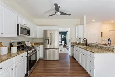 132 Parkstone Way, Marietta, GA 30066 - Photo 2