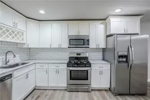 3735 Boulder Park Dr SW, Atlanta, GA 30331 - Photo 4