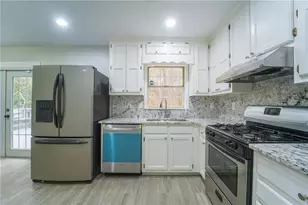 3170 Ashly Brooke Dr, Snellville, GA 30078 - Photo 12