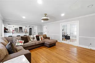 2021 Oak Branch Way, Stone Mountain, GA 30087 - Photo 4