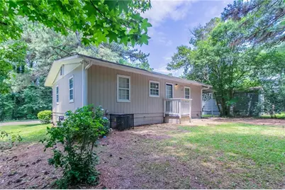 881 Mercury Drive NW, Atlanta, GA 30331 - Photo 20