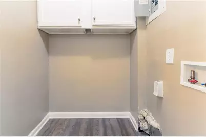 881 Mercury Drive NW, Atlanta, GA 30331 - Photo 18