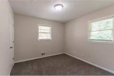 933 Capitol View Avenue NW, Atlanta, GA 30318 - Photo 12