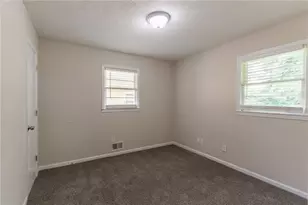 933 Capitol View Ave NW, Atlanta, GA 30318 - Photo 12