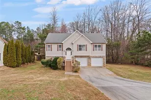 3440 Duncan Bridge Dr, Buford, GA 30519 - Photo 2