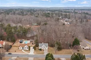 3440 Duncan Bridge Dr, Buford, GA 30519 - Photo 38