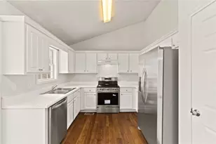 3440 Duncan Bridge Dr, Buford, GA 30519 - Photo 16