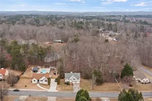 3440 Duncan Bridge Dr, Buford, GA 30519 - Photo 40