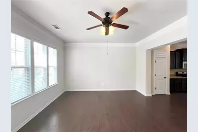 1650 Sabastian Point NE, Atlanta, GA 30329 - Photo 4