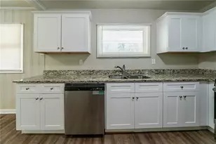 3904 W Hilda Cir, Decatur, GA 30035 - Photo 2