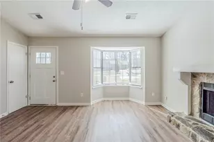 2419 Leslie Brook Dr, Decatur, GA 30035 - Photo 4