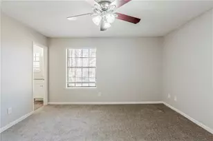 2419 Leslie Brook Dr, Decatur, GA 30035 - Photo 18