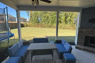 7445 Easton Valley Ln, Cumming, GA 30028 - Photo 32