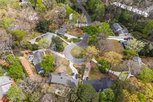 274 Land O Lakes Ct NE, Atlanta, GA 30342 - Photo 44