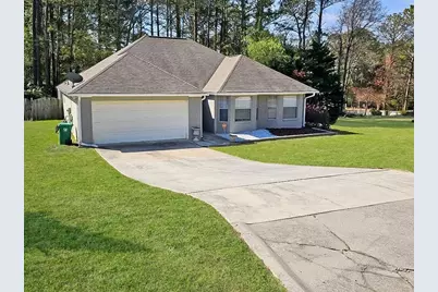 8425 Falling Rocks Way, Lithonia, GA 30058 - Photo 2