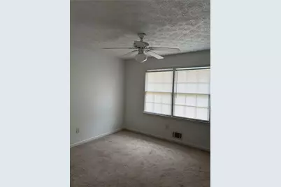 5252 Enchanted Cove SW, Lilburn, GA 30047 - Photo 12