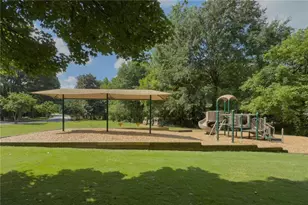 3899 Carlton Dr, Atlanta, GA 30341 - Photo 74