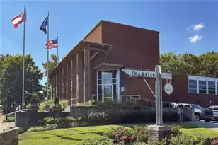 3899 Carlton Dr, Atlanta, GA 30341 - Photo 92