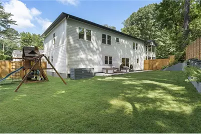 3899 Carlton Drive, Atlanta, GA 30341 - Photo 96