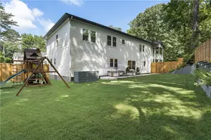 3899 Carlton Dr, Atlanta, GA 30341 - Photo 96