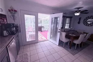 4135 Tanglewood Rd, Snellville, GA 30039 - Photo 10