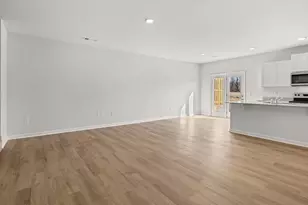 210 Deerberry Dr, Jasper, GA 30143 - Photo 10